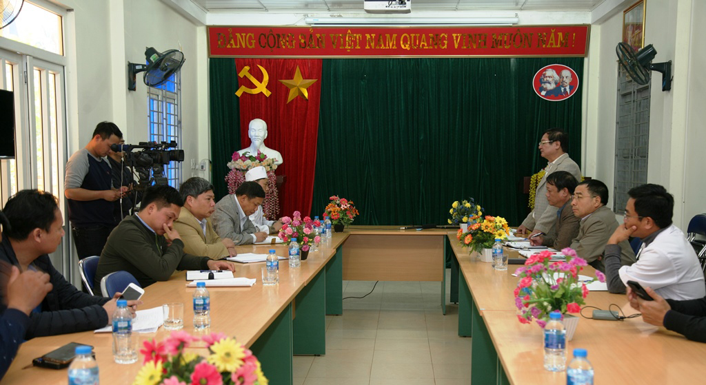 Sở Y tế tỉnh Điện Biên kiểm tra những học sinh có biểu hiện ho, sốt

